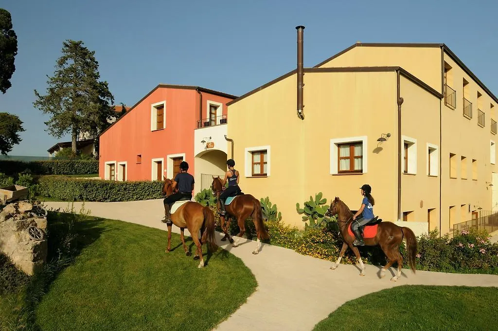 Alghero Resort Country Hotel & Spa 4*,